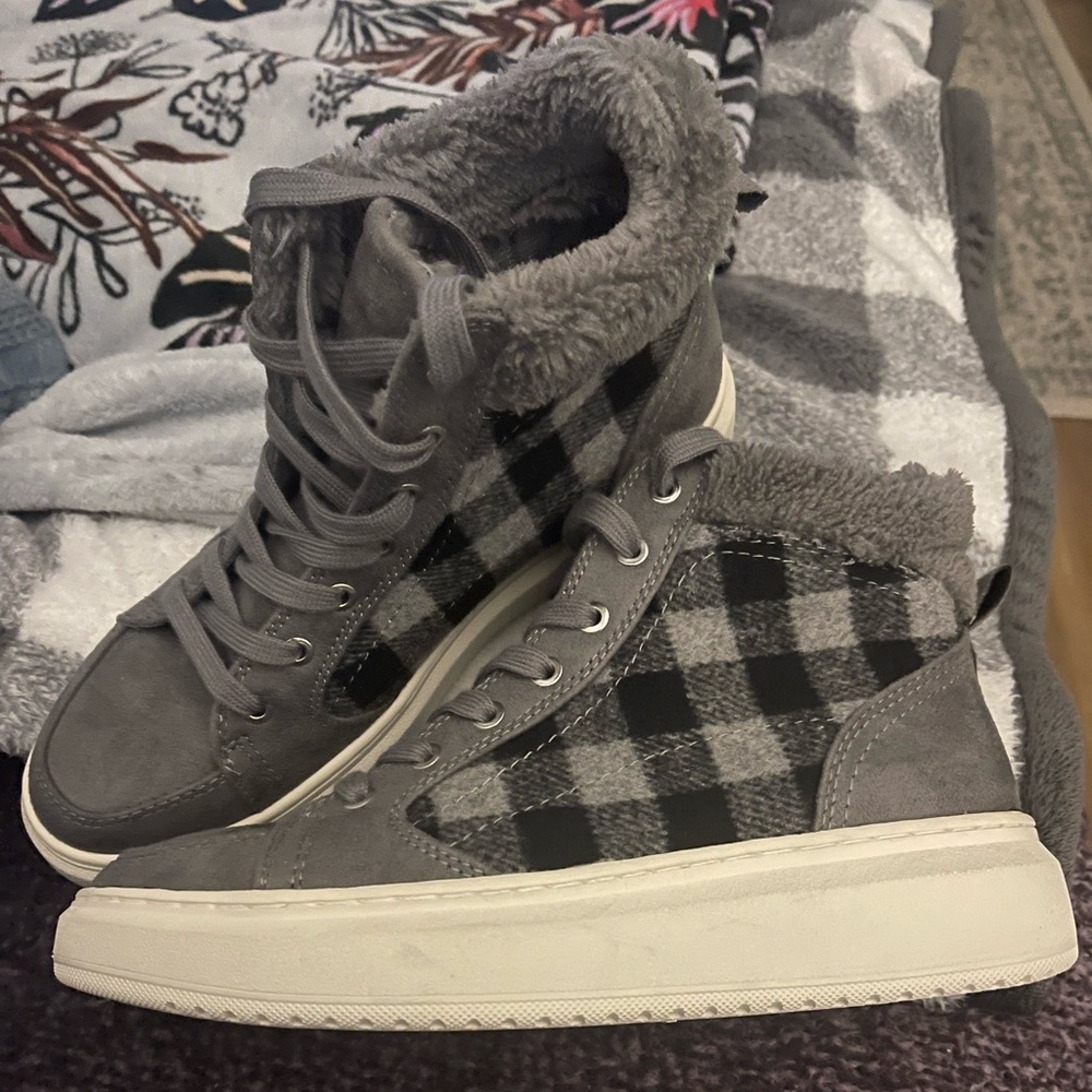 Marc Fisher high top platform sneakers